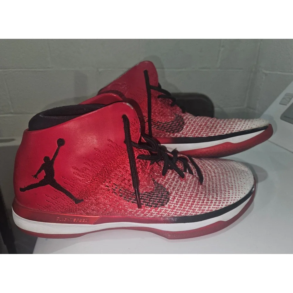 Nike Air Jordan 31 XXXI Chicago Bulls‎ Red Black White 845037-600 size 13